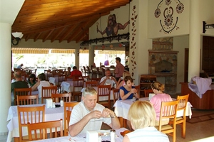 cheap resort hotels to Spend holiday with family