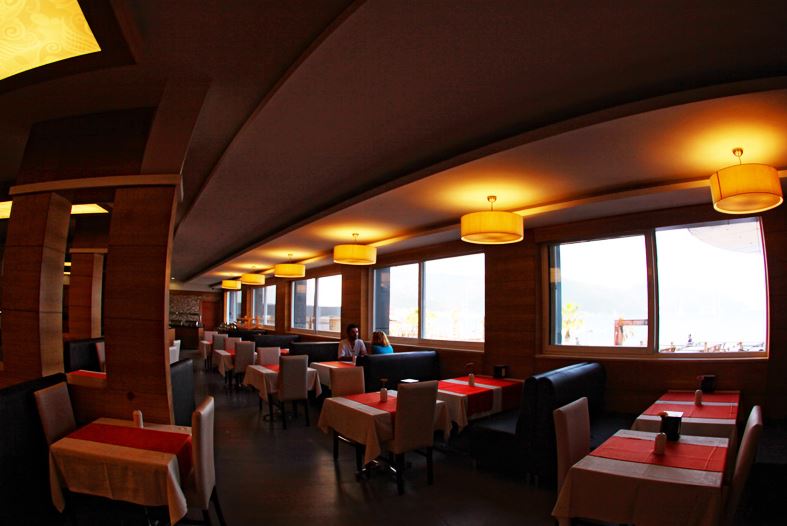 cheap resort hotels to Spend holiday with family