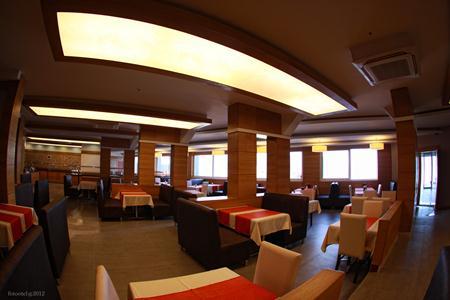 cheap resort hotels to Spend holiday with family