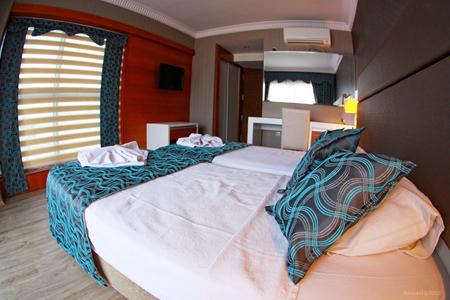 cheap resort hotels to Spend holiday with family