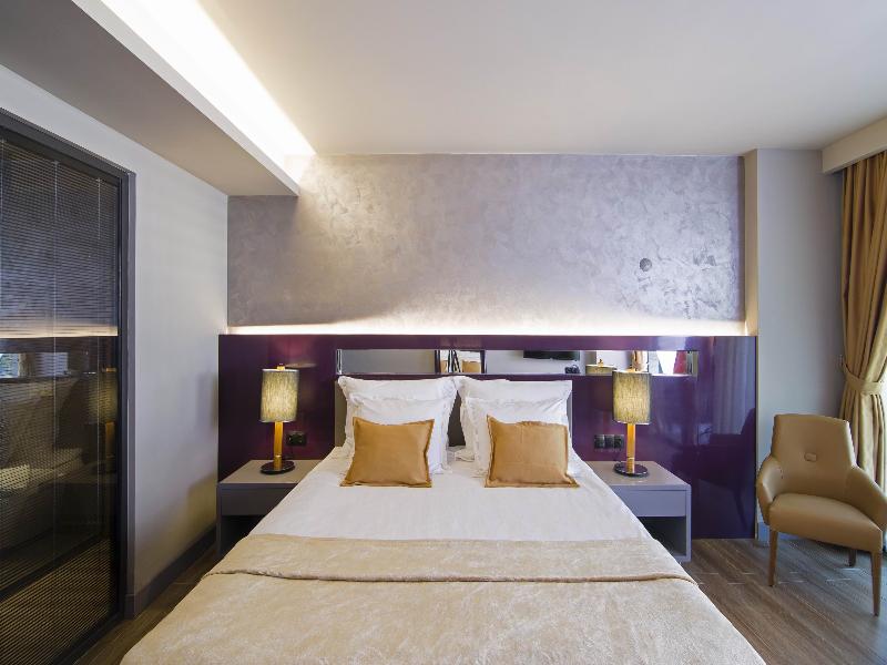 cheap resort hotels in Turkey to Spend holiday with family