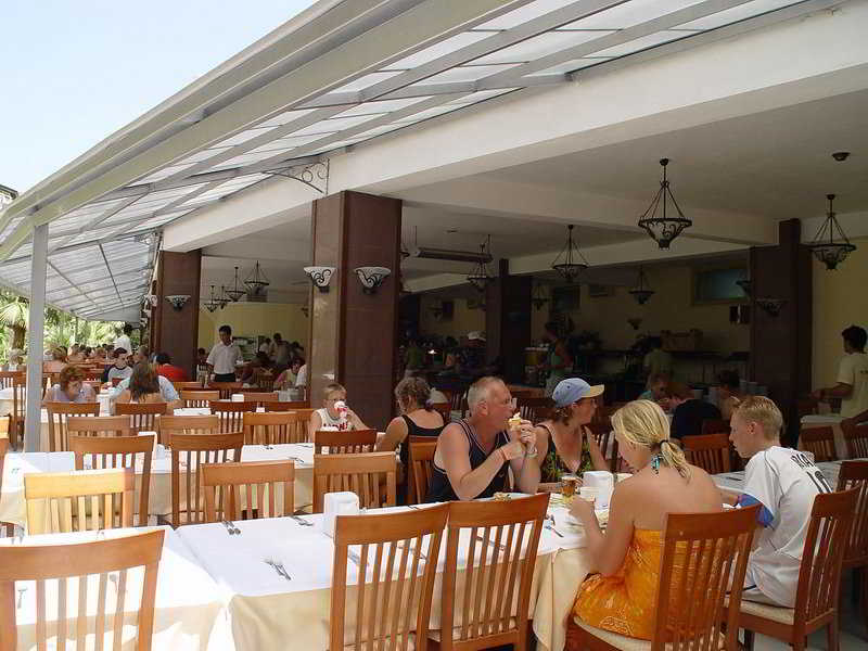 cheap resort hotels in Turkey to Spend holiday with family