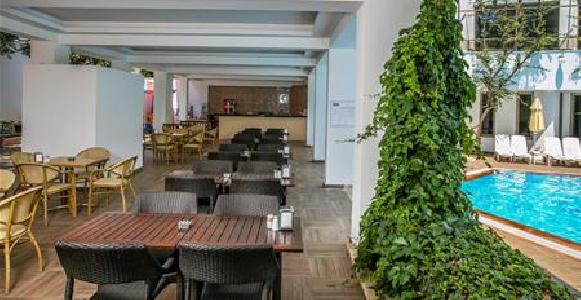 cheap resort hotels to Spend holiday with family