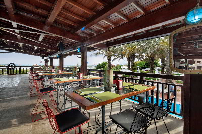 cheap resort hotels to Spend holiday with family