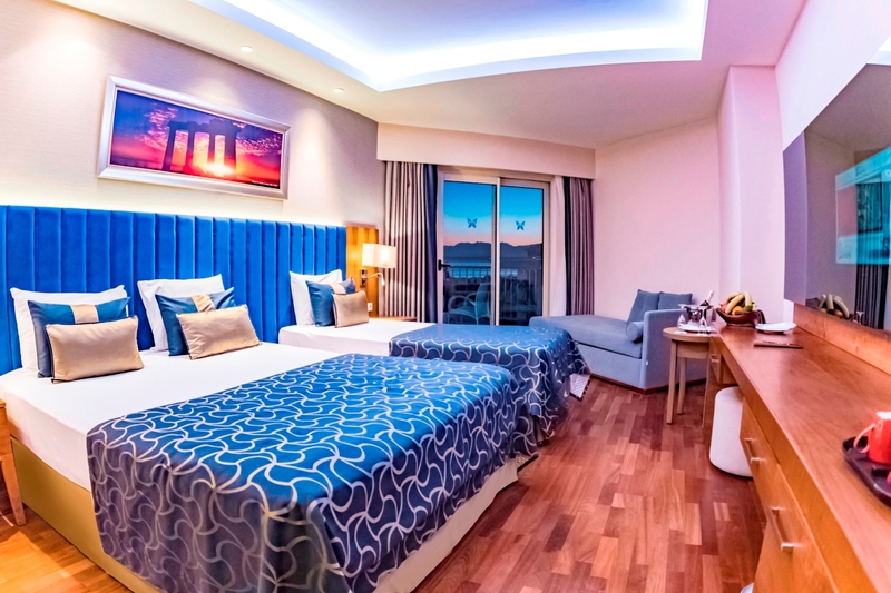 cheap resort hotels to Spend holiday with family