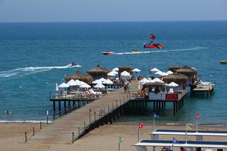 cheap resort hotels to Spend holiday with family