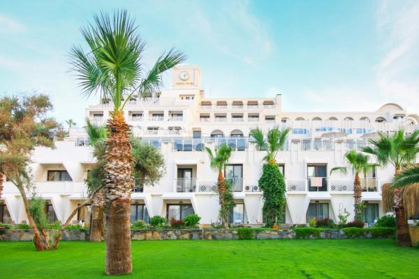 cheap resort hotels to Spend holiday with family