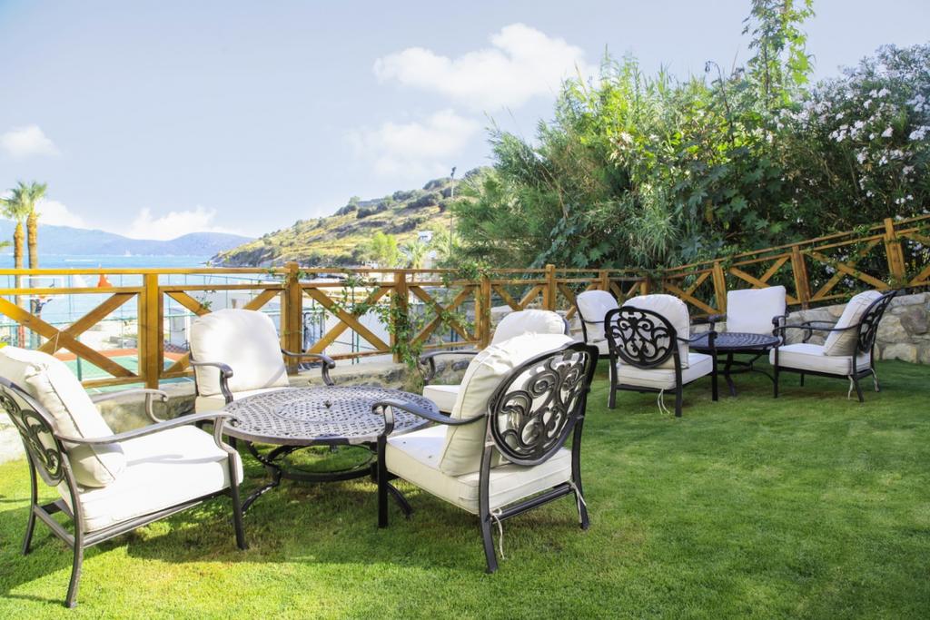 cheap resort hotels to Spend holiday with family