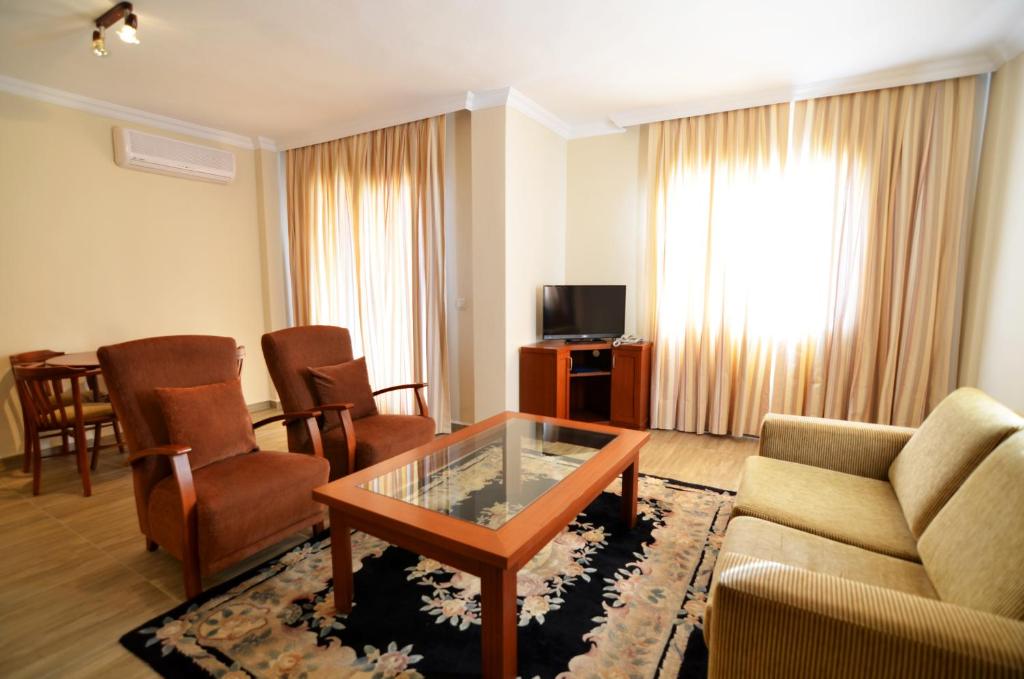 cheap resort hotels to Spend holiday with family