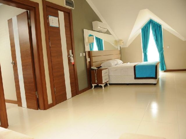 cheap resort hotels to Spend holiday with family