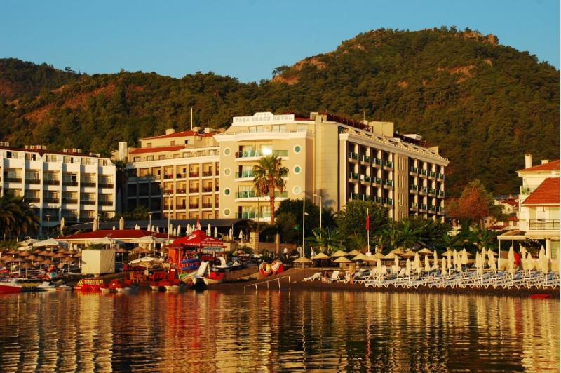 cheap resort hotels to Spend holiday with family