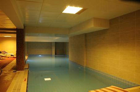 cheap resort hotels to Spend holiday with family