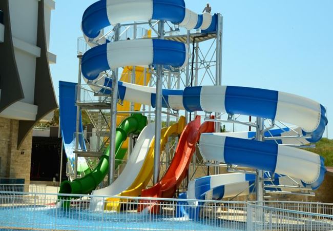 cheap resort hotels in Turkey to Spend holiday with family