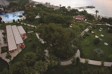 cheap resort hotels to Spend holiday with family