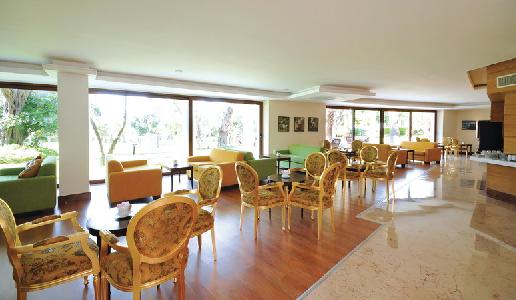 cheap resort hotels to Spend holiday with family