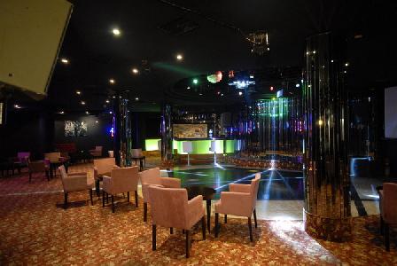 cheap resort hotels to Spend holiday with family