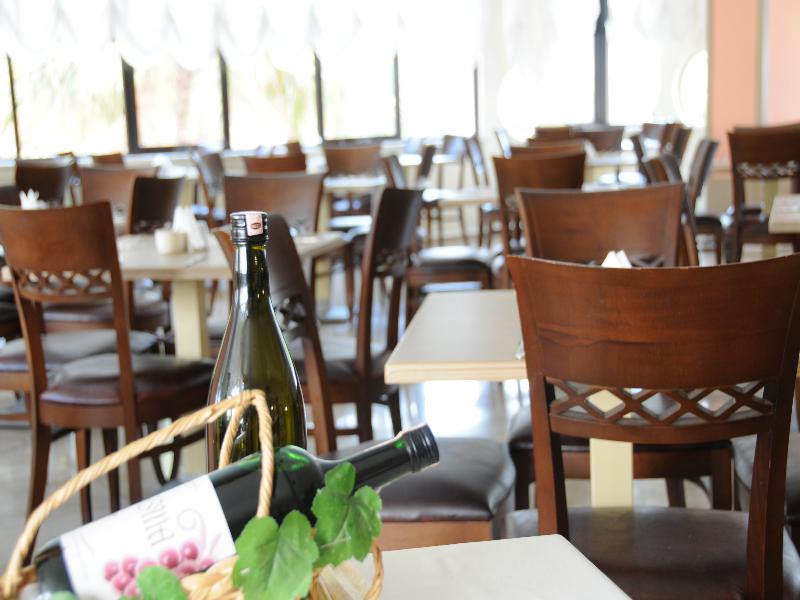 cheap resort hotels to Spend holiday with family