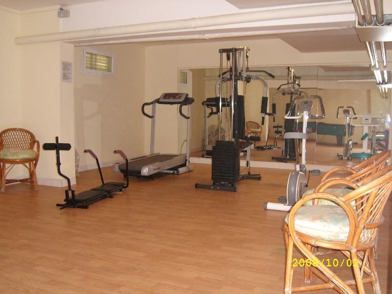 cheap resort hotels to Spend holiday with family