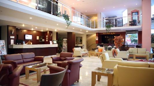 cheap resort hotels to Spend holiday with family