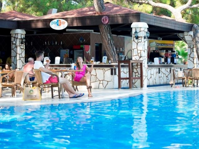 cheap resort hotels to Spend holiday with family