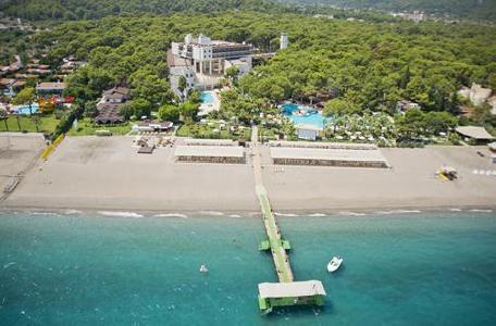 cheap resort hotels to Spend holiday with family