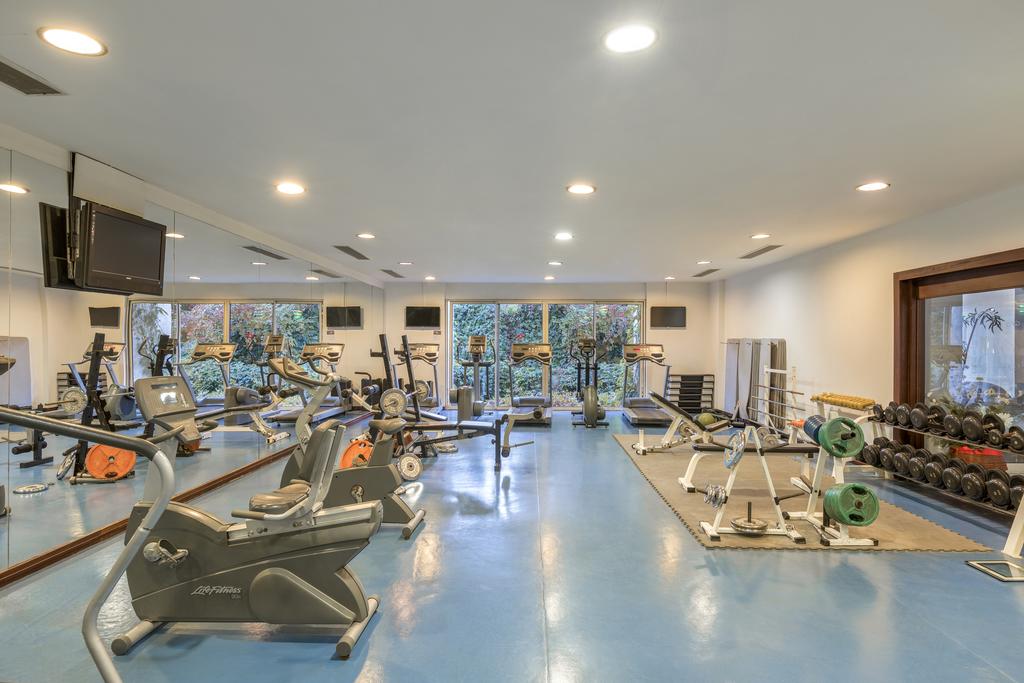 cheap resort hotels to Spend holiday with family