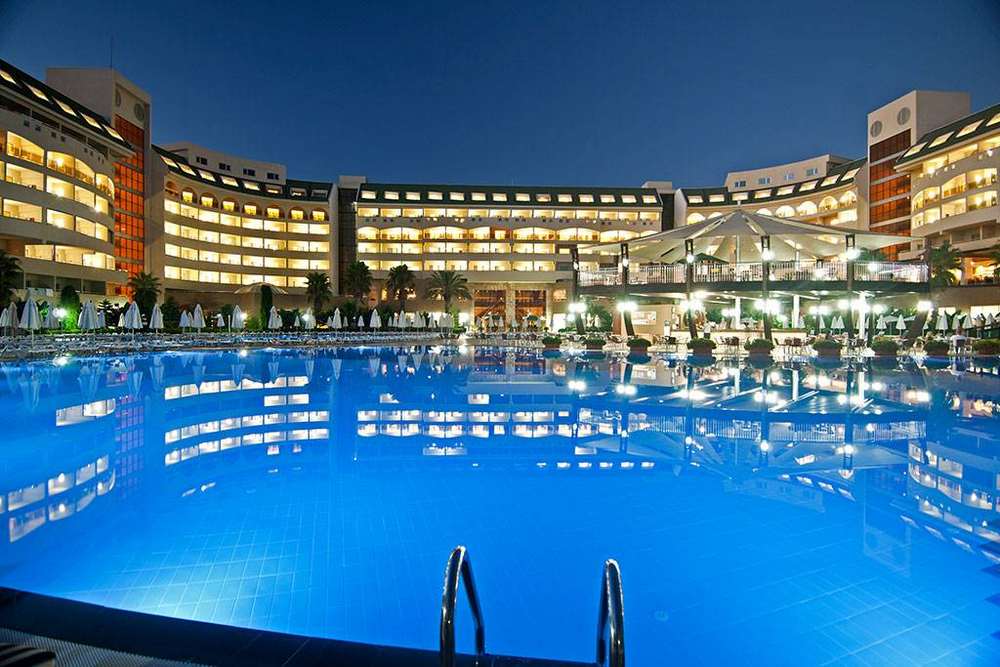 Amelia Beach Resort Antalya Pool 