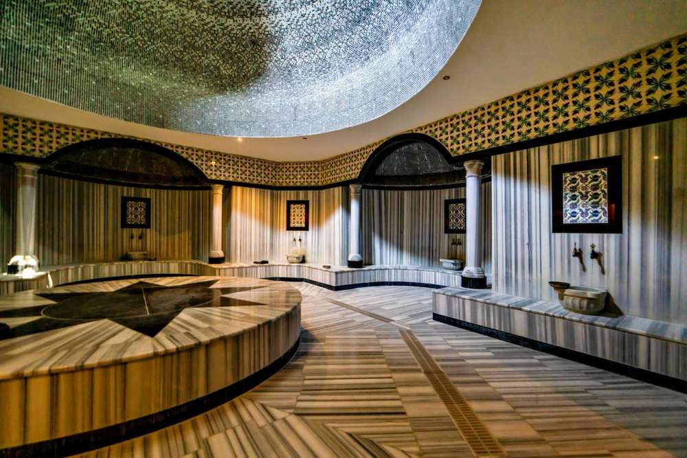 cheap resort hotels to Spend holiday with family