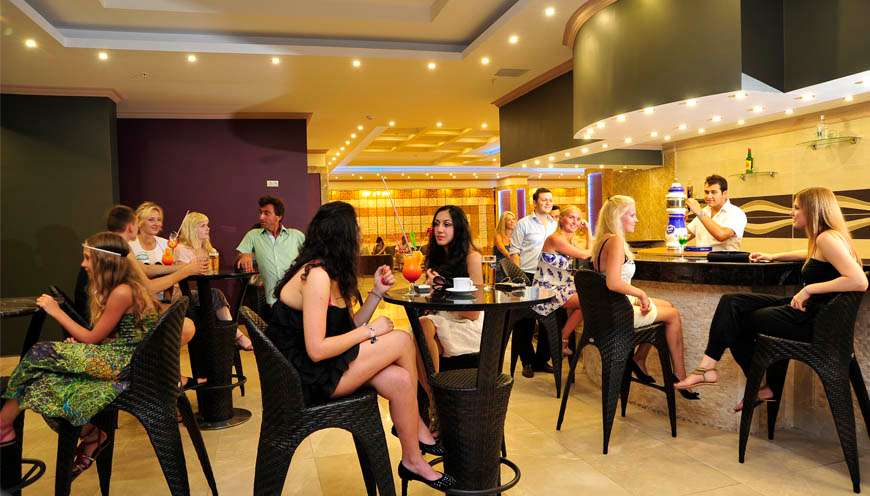 cheap resort hotels to Spend holiday with family