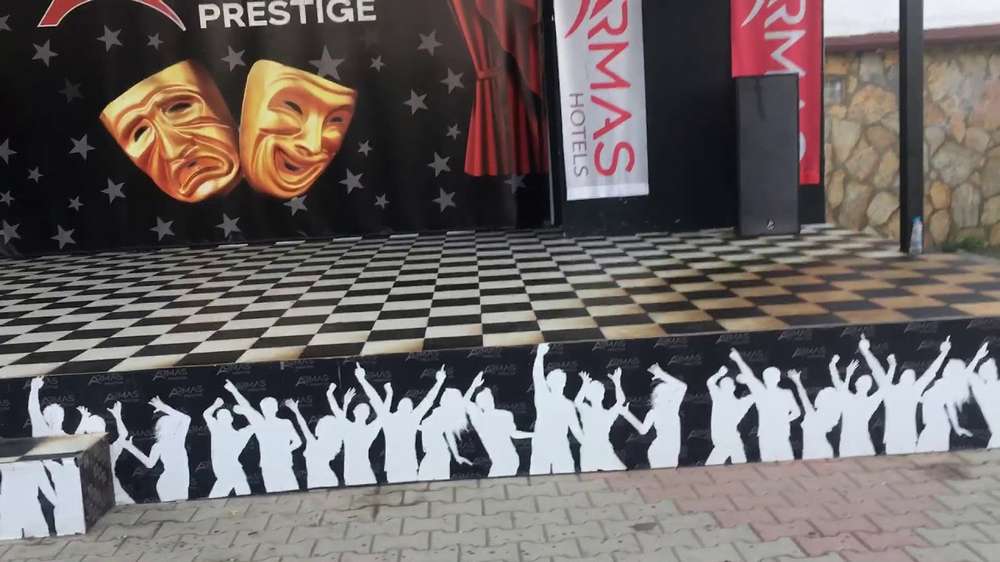 cheap resort hotels to Spend holiday with family