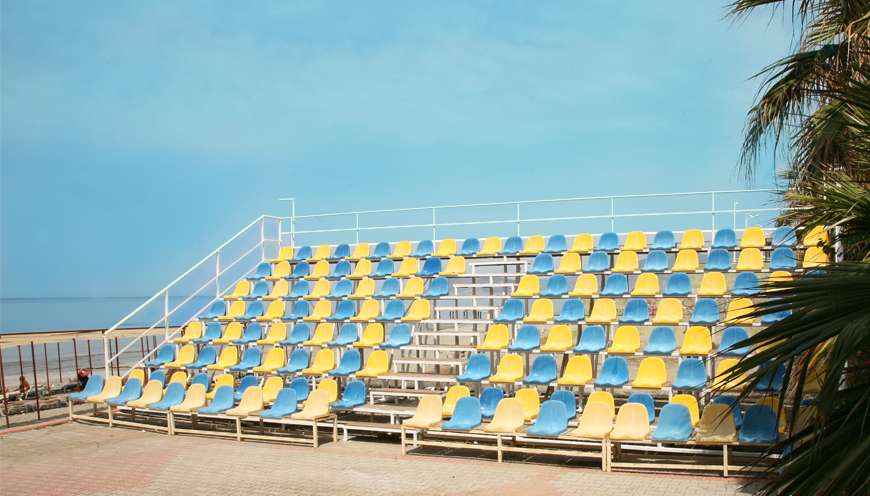 cheap resort hotels to Spend holiday with family