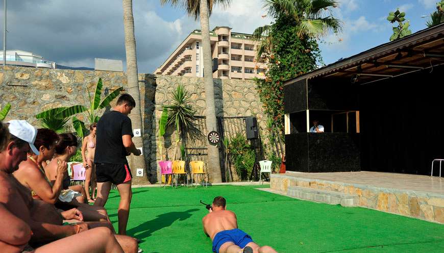 cheap resort hotels to Spend holiday with family