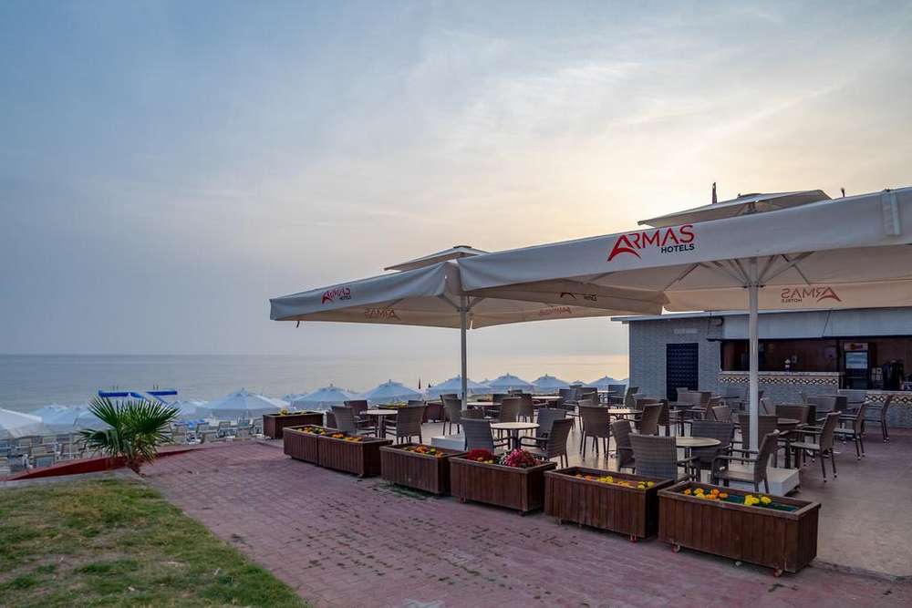 cheap resort hotels to Spend holiday with family