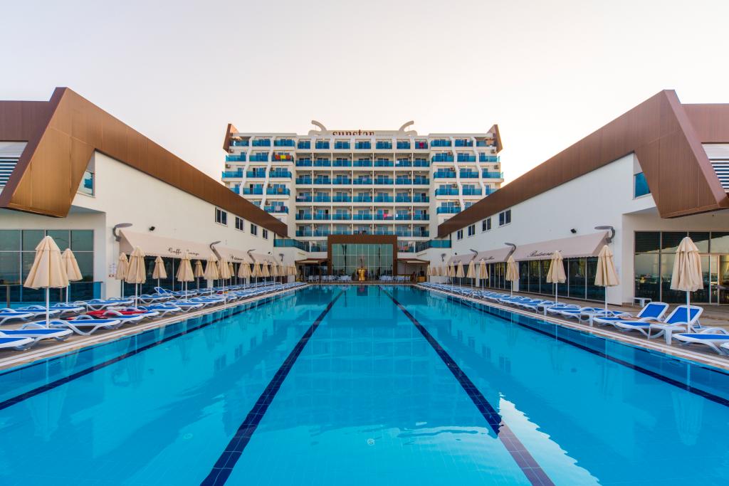 Sunstar Resort Antalya Main Pool