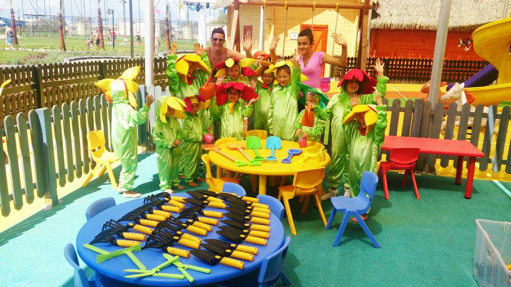 cheap resort hotels in Turkey to Spend holiday with family