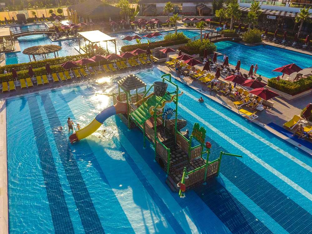 cheap resort hotels in Turkey to Spend holiday with family