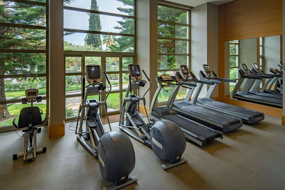 cheap resort hotels to Spend holiday with family