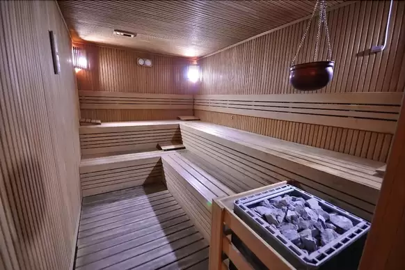 cheap resort hotels to Spend holiday with family