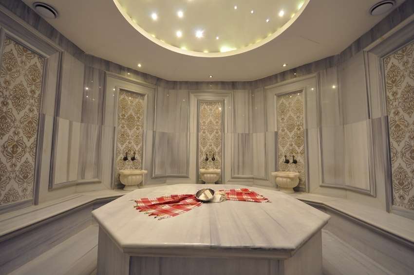 cheap resort hotels to Spend holiday with family