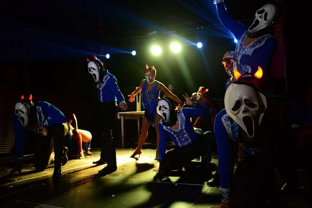 cheap resort hotels to Spend holiday with family