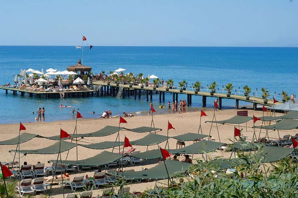 cheap resort hotels in Turkey to Spend holiday with family