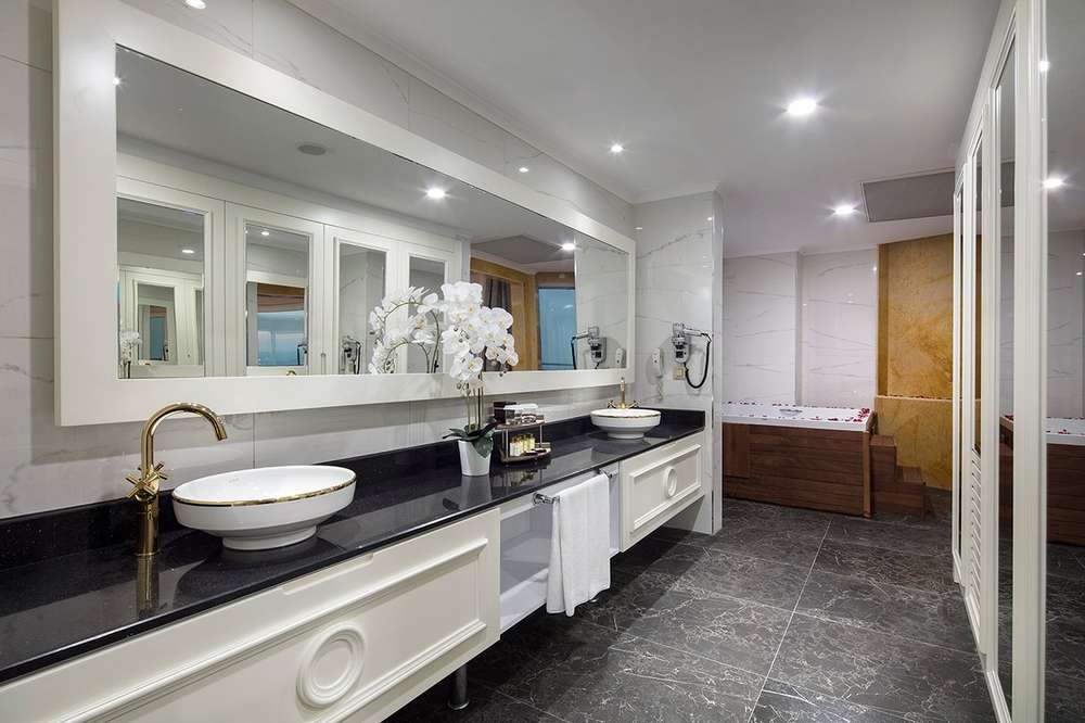  Granada Luxury Antalya Luxurious Bathroom