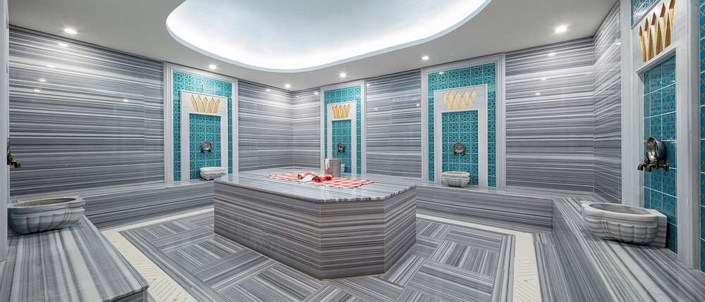 cheap resort hotels to Spend holiday with family