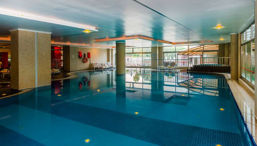 cheap resort hotels to Spend holiday with family