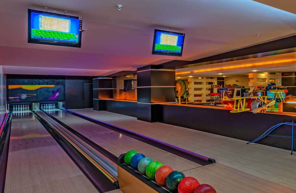 cheap resort hotels to Spend holiday with family