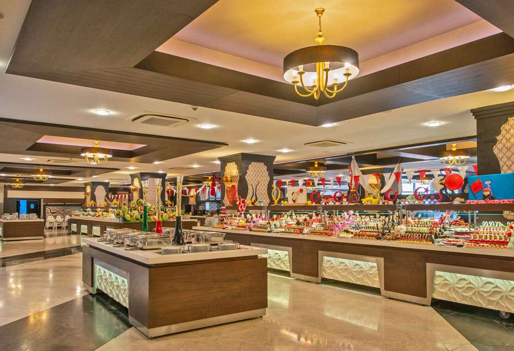 cheap resort hotels to Spend holiday with family