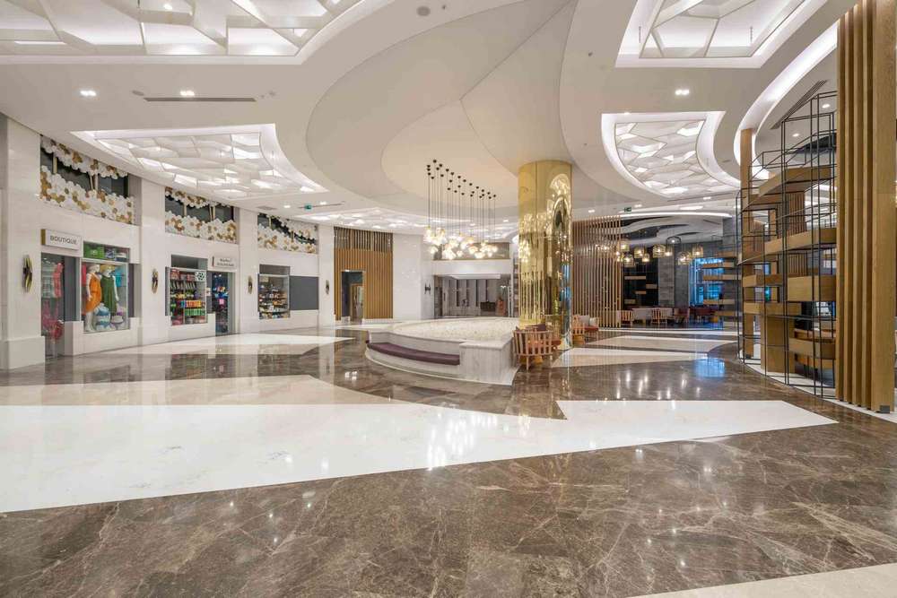 cheap resort hotels to Spend holiday with family