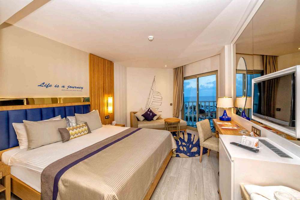 cheap resort hotels to Spend holiday with family