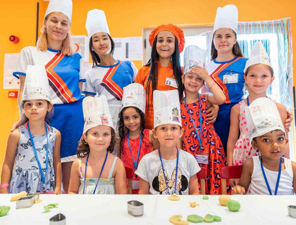 cheap resort hotels to Spend holiday with family