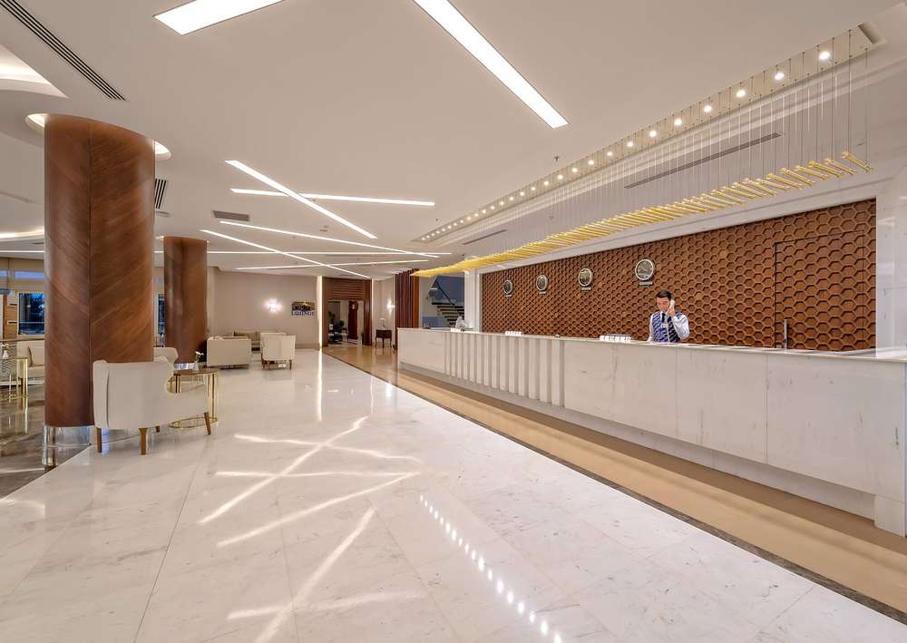 cheap resort hotels to Spend holiday with family